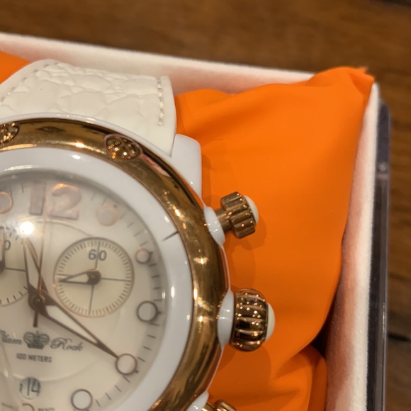 Women’s Glam Rock watch - Picture 3 of 7